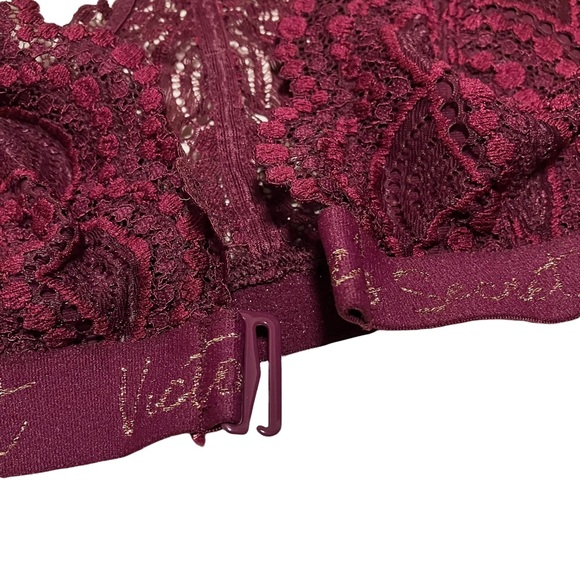 Victoria's Secret Set of 2 Lace Racerback Bralettes - Picture 9 of 12